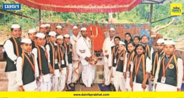 Velhe News : तोरणा किल्ल्याच्या कुशीत भक्तीचा जागर; ७७ वर्षांनंतरही ‘बार्शीचा माळ’ विकासापासून कोसो दूर