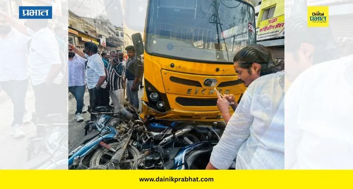 Wagholi News : मद्यधुंद स्कूल बस चालकाची अनेक वाहनांना धडक; वाघोलीमधील बाईफ रोड वादाच्या भोवऱ्यात