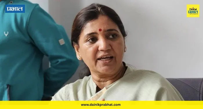 Madhuri Misal : अतिक्रमणं आणि बेकायदा होर्डिंग्ज हटवा; मंत्री माधुरी मिसाळ यांचे प्रशासनाला कडक आदेश