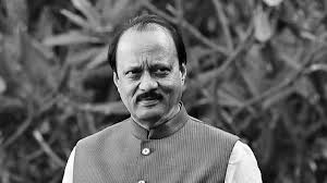 Black Magic on Ajit Pawar: भोंदू अशोक खरातने अजित पवारांवर ‘जादूटोणा’ केला; फोटोवर फुल्या मारल्याचा रोहित पवारांचा दावा