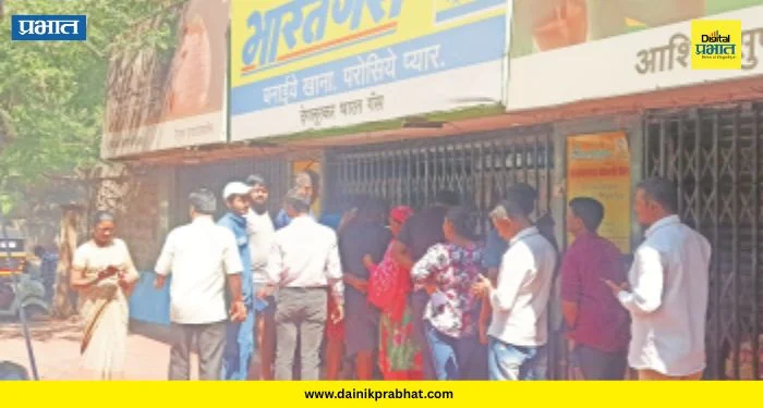 Fuel Shortage : इंधन टंचाईच्या अफवांनी उडाली खळबळ; गॅस एजन्सींवर नागरिकांच्या तुफान रांगा..सत्य काय आहे?