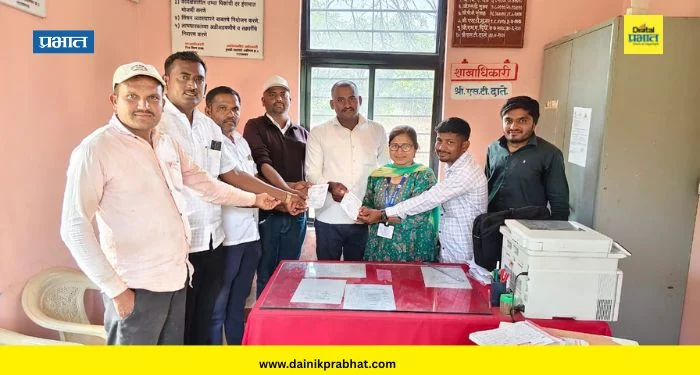 Shirur News : शरदवाडीचा ‘आदर्श पॅटर्न’; 3.70 लाखांची पाणीपट्टी एकरकमी भरून जपली सामाजिक बांधिलकी!
