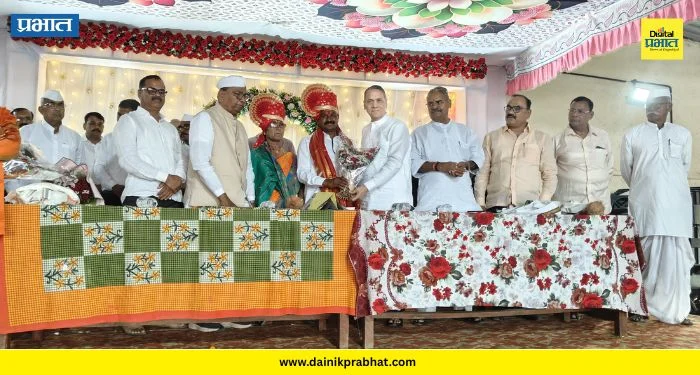 Devram Dhome Retirement Ceremony : पिंपरखेड येथे देवराम ढोमे यांचा सेवापूर्ती सोहळा; दिलीप वळसे पाटील यांची 1 लाखांची मदत