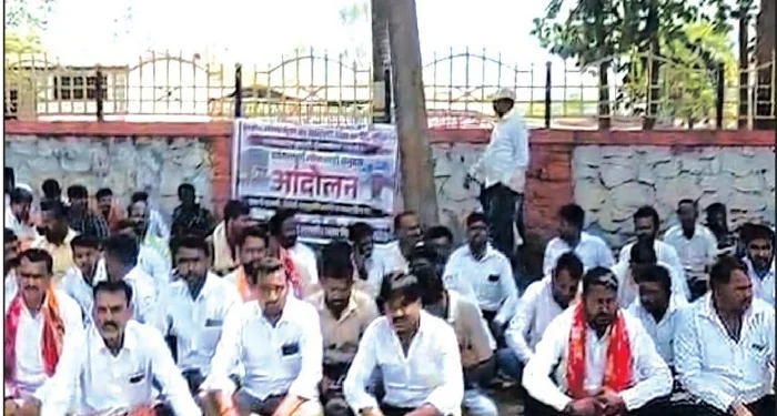 Pune District : देयकांसाठी ‘कर्मयोगी’वर वाहतूकदारांचा एल्गार