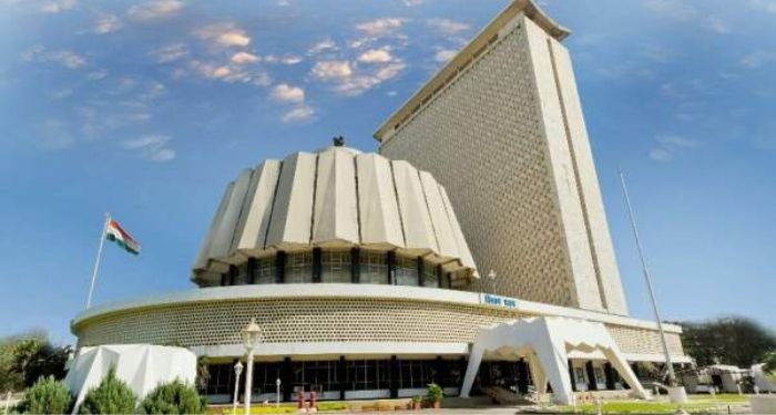 Monsoon Session
