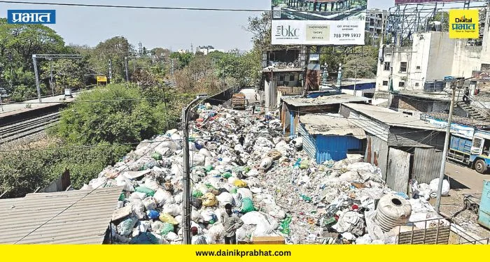 Plastic Ban PCMC : कागदावरच प्लास्टिक बंदी! नालेसफाईत निघाला प्लास्टिकचा डोंगर; पावसाळ्यात पुराचा धोका?