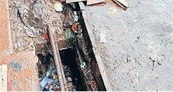 Pune District : इंद्रायणी दगडी घाटावरील उघड्या चेंबरमुळे अपघाताचा धोका