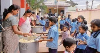 Pune District : अंगणवाड्यांतील बालकांच्या जीवाशी खेळ मांडला
