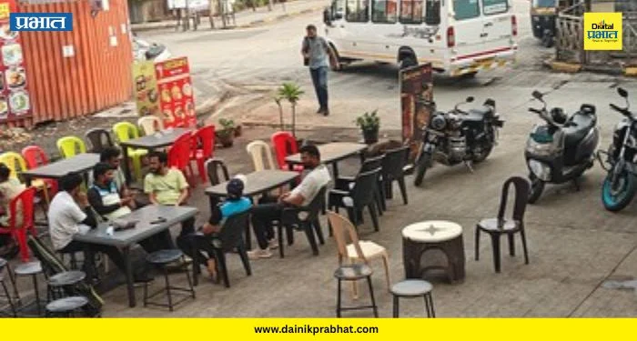 Chinchwad Road Encroachment: चिंचवडमधील रस्ता बनला ‘हॉटेलचा अड्डा’; महापालिकेच्या मुख्य रस्त्यावरच ग्राहकांसाठी ओपन एअर डायनिंग