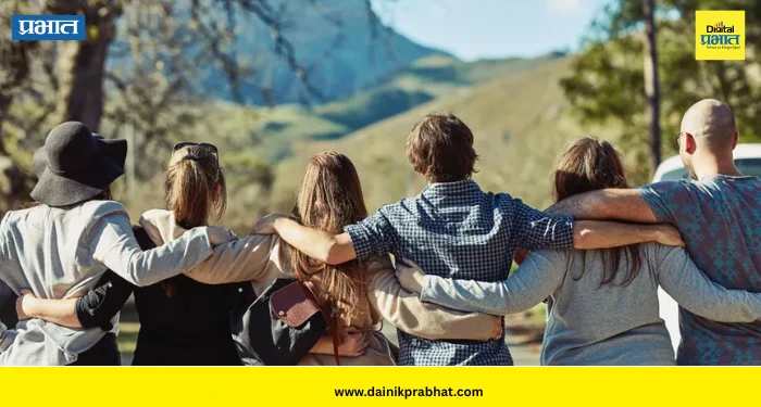 Friendship Day 2026: सोशल मीडियामुळे मैत्री घट्ट झाली की मनांमध्ये वाढला दुरावा?