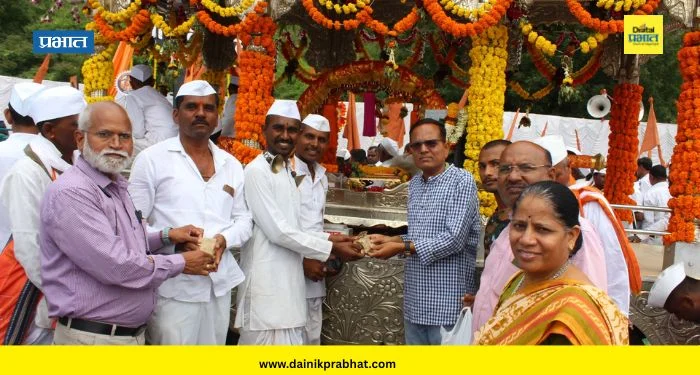 Newasa News : ज्ञानेश्वरी घाटात दिंडीतील लाखो वारकऱ्यांच्या हाताने बीजरोपण!