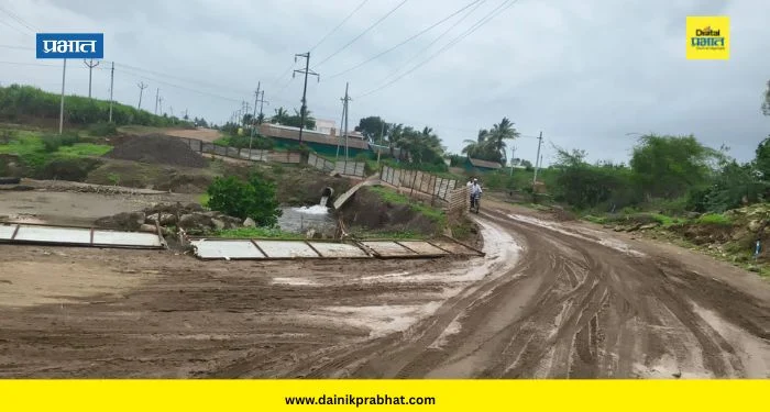 Jambut News : गायमुख-शिक्रापूर रस्ता बनला ‘मृत्यूचा सापळा’; संतप्त ग्रामस्थांचा रस्ता रोकोचा इशारा