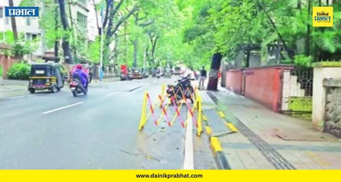 Prabhat Road: पालिकेच्या रस्त्यावर खासगी कब्जा? प्रभात रस्त्यावर बॅरिकेट लावून रस्त्याची एक लेन बंद
