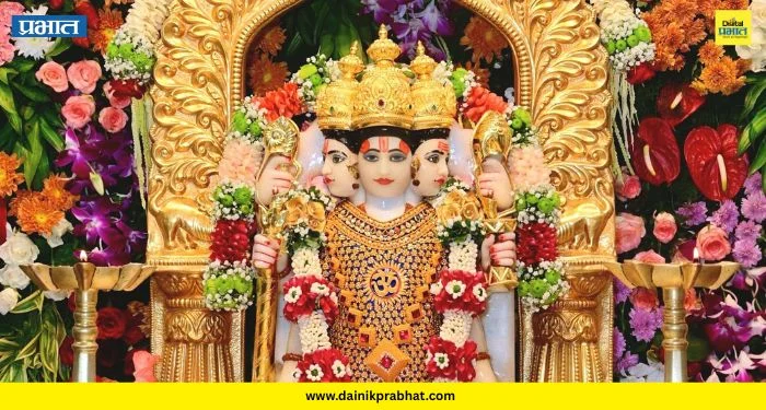 Pune : दगडूशेठ हलवाई दत्त मंदिरात गुरुपौर्णिमा उत्साहात साजरी