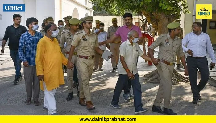 Ram Mandir Job Bribery: धक्कादायक! दानचोरीनंतर राम मंदिरात आणखी एक वाद ; नोकरीसाठी लाच प्रकरणात 125 जण रडारवर