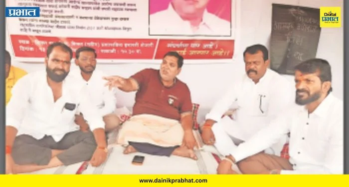 Shirur News: शिरूरमध्ये हक्काच्या वेतनासाठी लढा! नगरपरिषदेतील सफाई कामगारांच्या आंदोलनाची दखल