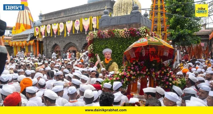 Sant Tukaram Maharaj Palkhi: भरपावसात भक्तीचा महासागर! चिंचोलीत तुकोबांच्या पालखीचे उत्स्फूर्त स्वागत; लाखो वारकऱ्यांचा भक्तिमय विसावा