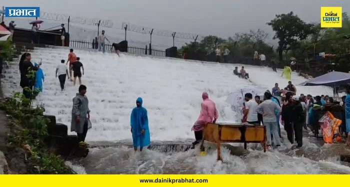 Pune Tourism: वीकेंडला पुणेकरांची निसर्गाकडे धाव! खडकवासला, सिंहगड आणि लोणावळ्यात पर्यटकांची तुफान गर्दी