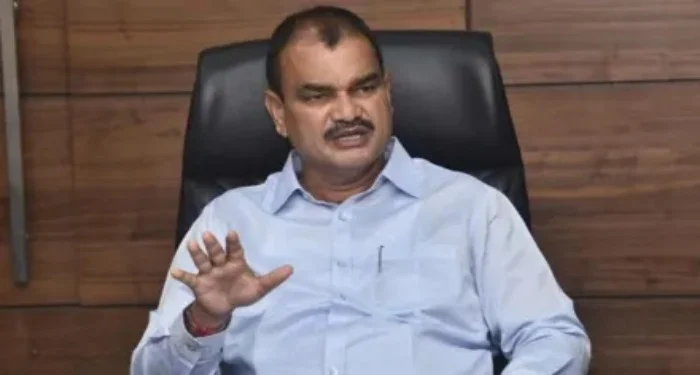 Pune District : वारकऱ्यांच्या सेवेत कसूर नको : कृषिमंत्री दत्तात्रय भरणे, पाच संताच्या पालख्या; १६ मुक्काम