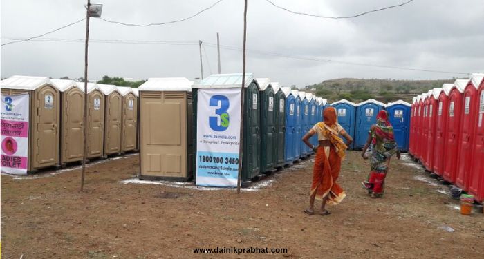 mobile toilets
