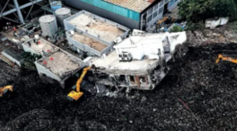 Moshi Building Collapse: कोसळलेली इमारत अनधिकृत? महापालिकेच्या दिव्याखालीच अंधार