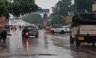 Arrival of the rains: शहरात सलग तिसऱ्या दिवशी पावसाची हजेरी, तापमान घसरले