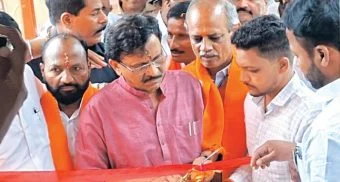 Pune District : भाजप राजवटीत राम मंदिरातील संपत्ती लुटली; खासदार संजय राऊत