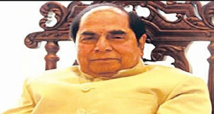 Indapur News : राज्याने ऋषितुल्य नेतृत्व गमावले