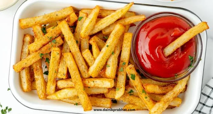 French Fries: घरच्या घरी बनवा रेस्टॉरंटसारख्या कुरकुरीत फ्रेंच फ्राइज, ‘ही’ ट्रिक वापराल तर चव लागेल अगदी भन्नाट!