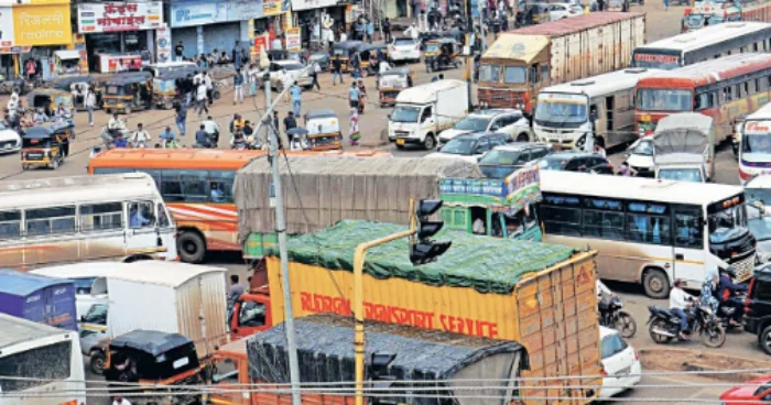 Chakan Traffic: चाकणच्या वाहतूक कोंडीवर प्रशासनाचा ‘फुल ॲक्शन प्लॅन’; २५ ऑगस्टपासून अतिक्रमणांवर कारवाई