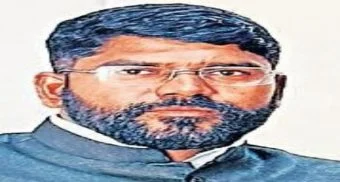 Pune District : शिक्षकांना शिकवू द्या; अशैक्षणिक कामांतून मुक्त करा - लक्ष्मणराव हरणावळ