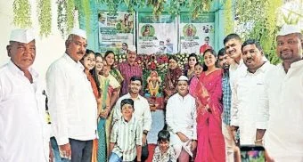Indapur News : गणरायासमोर साकारला कृषी संस्कृतीचा देखावा