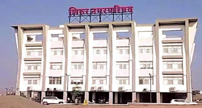 Pune District : शिरूरच्या राजकीय पटलावर नेतृत्वाची पोकळी