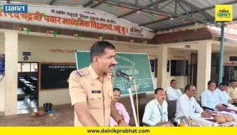 Shikrapur News : मुली-महिलांच्या सुरक्षेला खाकीचे कवच; पोलीस निरीक्षक चंद्रशेखर यादव थेट शाळा-महाविद्यालयांच्या दारात