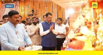 Newasa News : नेवासे तालुक्यासाठी अभिमानाचा क्षण! थेट मुख्यमंत्र्यांच्या 'वर्षा' निवासस्थानी नितीन दिनकर यांना मिळाला बाप्पाच्या आरतीचा बहुमान