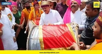 Girish Mahajan: गणेश विसर्जन मिरवणुकीत पालकमंत्री गिरीश महाजन यांचा ढोल वादनाचा ठेका