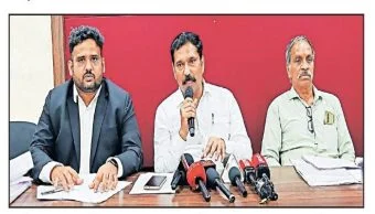 PMRDA: पीएमआरडीएला टाळे ठोकण्याची वेळ
