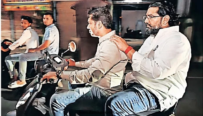 Satara: दुचाकीवरून थेट जनतेत; शिवेंद्रसिंहराजेंचा ‘ग्राऊंड कनेक्ट’ चर्चेत