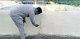 Pimple Gurav: विसर्जनाच्या पहिल्याच दिवशी दापोडी-कासारवाडीतील हौदांची दुर्दशा