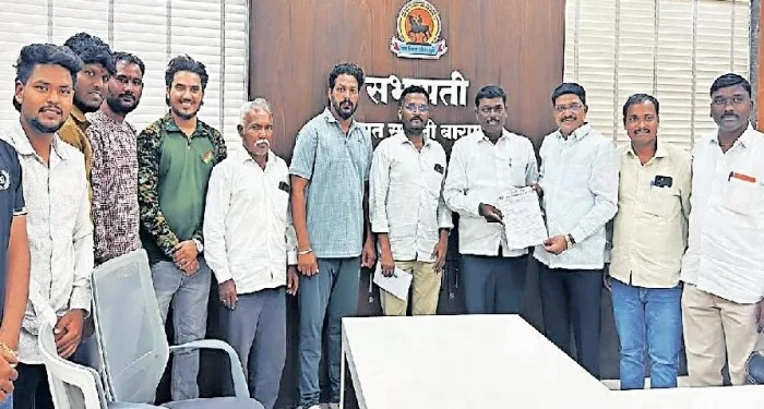 Baramati : पाणीटंचाईच्या प्रश्नावर तोडगा निघाल्याने हंडा मोर्चा रद्द