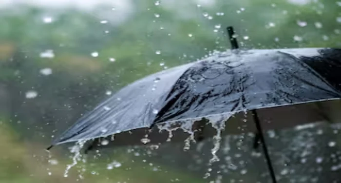 Pune District : परतीच्या पावसाची हजेरी