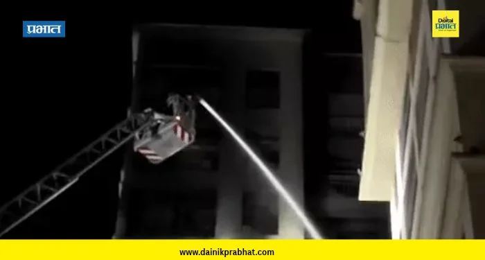 Palghar News : पालघरमध्ये इमारतीला भीषण आग; दोघांचा दुर्दैवी मृत्यू