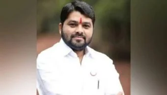 Ravikant Tupkar: नैसर्गिक आपत्तीला फक्त शेतकऱ्यांनी सामोरे जायचे का? - रविकांत तुपकर