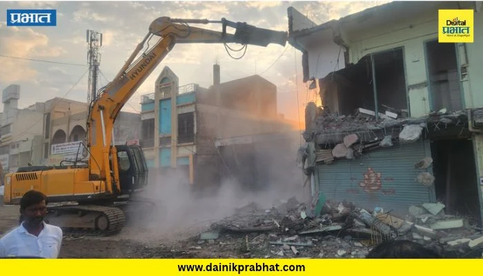 Jamkhed News: जामखेडमध्ये अतिक्रमण कारवाई दरम्यान नगरपरिषद कर्मचाऱ्यांवर दगडफेक; तिघांवर गुन्हा दाखल