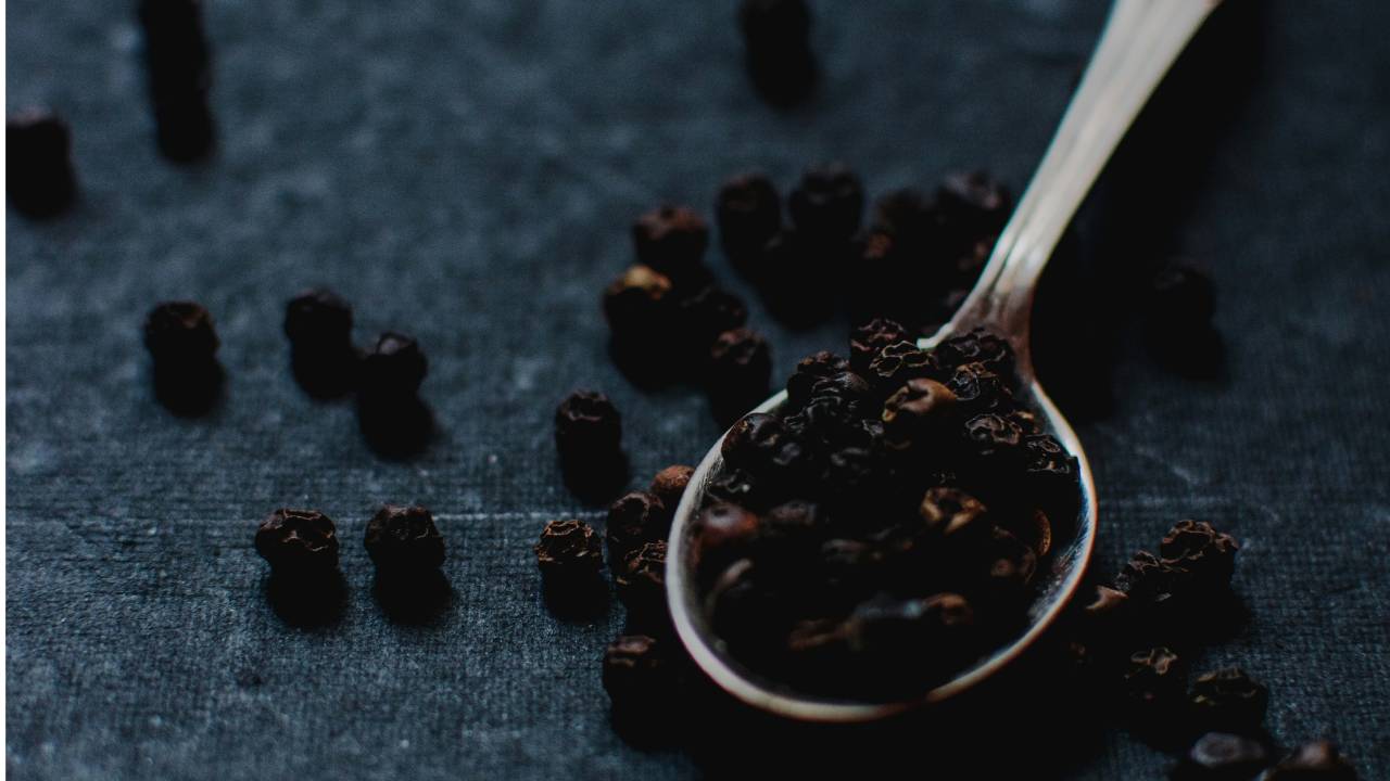 किसानों के लिए ‘सोना’ है यह फसल, एक एकड़ में खेती से होती है लाखों रुपये की कमाई!