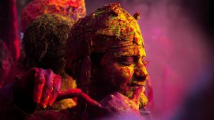 हर राज्य में अलग है होली की रौनक, जानिए कैसे मनाते हैं ये खास त्योहार हर राज्य में अलग है होली की रौनक, जानिए कैसे मनाते हैं ये खास त्योहार