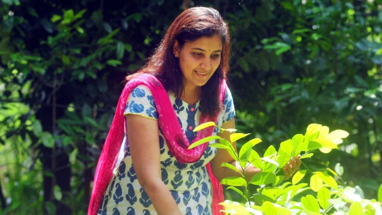 आधुनिक कृषि में महिलाओं की नई पहचान बनी सपना कल्लिंगल
