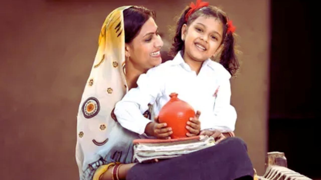 बेटियों के सपनों को नई उड़ान! मुख्यमंत्री कन्या सुमंगला योजना से बदल रही है तस्वीर