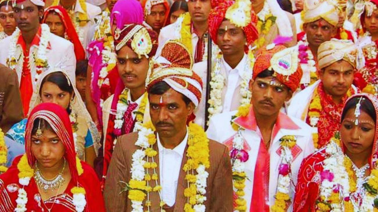 योगी सरकार ने विवाह योजना पर बढ़ाई मदद राशि, ये शर्त करनी होगी पूरी
