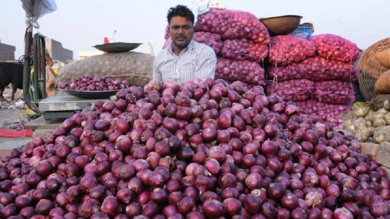 Mandi Bhav: तमिलनाडु में 3200 रुपये क्विंटल प्याज.. जानें UP, MP, पंजाब में कितना है भाव
